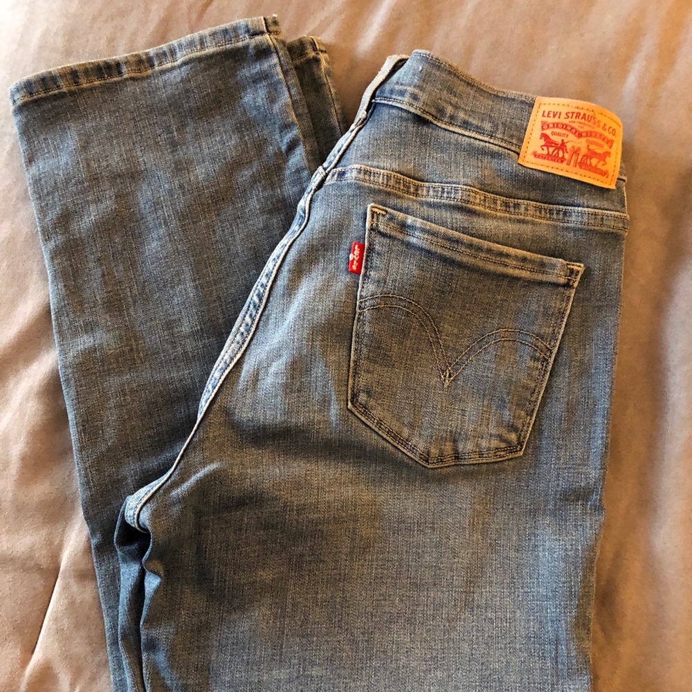 Levi 505 Straight Legged Jeans